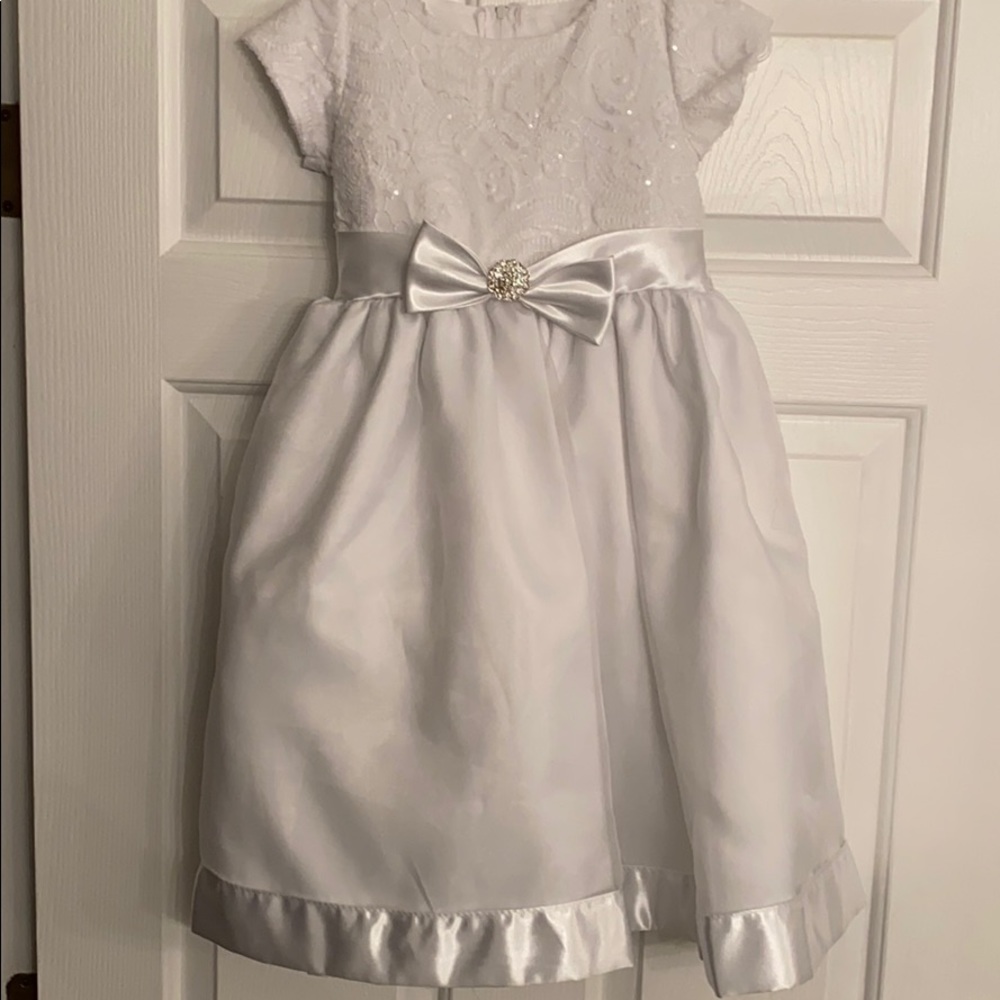 Flower girl dress